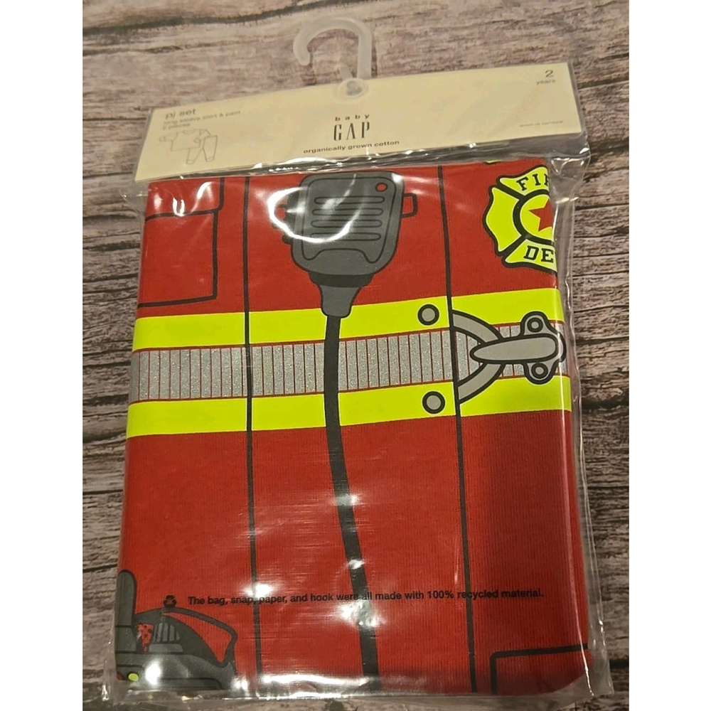 Baby Gap Fire Department PJ Set Size 2 Years New-Sealed